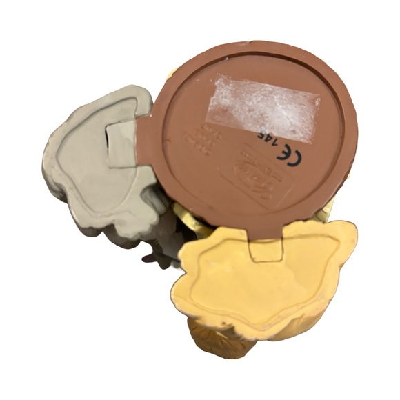 Vintage Disney Lady & Tramp Collectors Item Dog Figurine in Gray, Tan, Brown - Picture 9 of 9